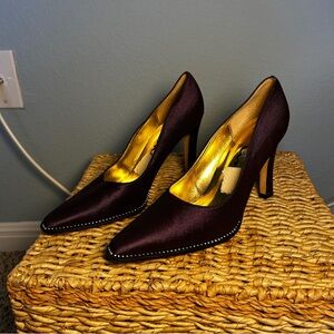 Nina 90s Deep Purple Satin Heels with Rhinestone Bling Womens size 8